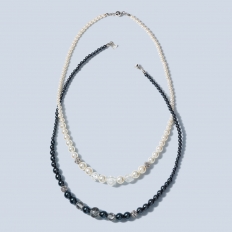 クラックガラスネックレス