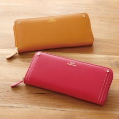 〈ユーピーレノマ〉ラウンド長財布