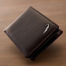 〈クロコダイル〉二つ折財布